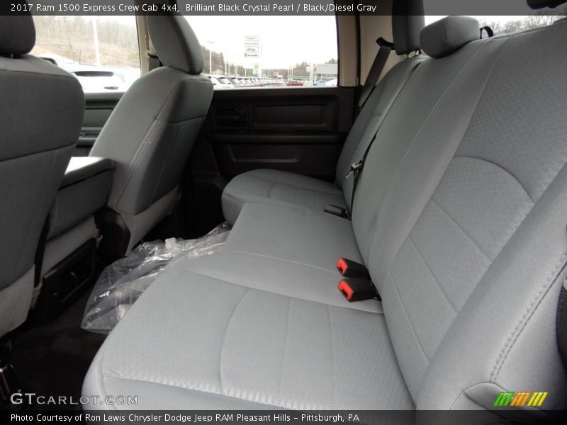 Brilliant Black Crystal Pearl / Black/Diesel Gray 2017 Ram 1500 Express Crew Cab 4x4