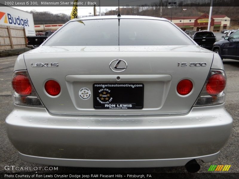 Millennium Silver Metallic / Black 2002 Lexus IS 300