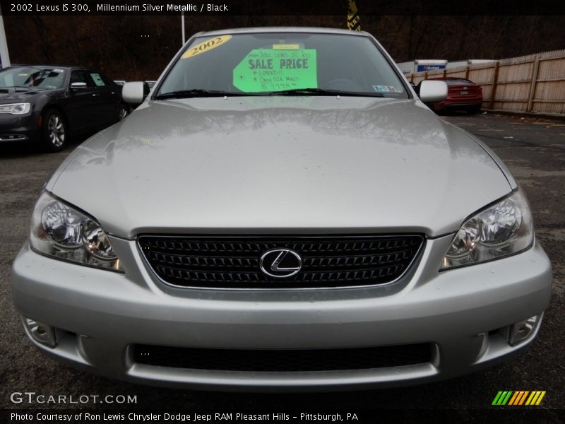 Millennium Silver Metallic / Black 2002 Lexus IS 300