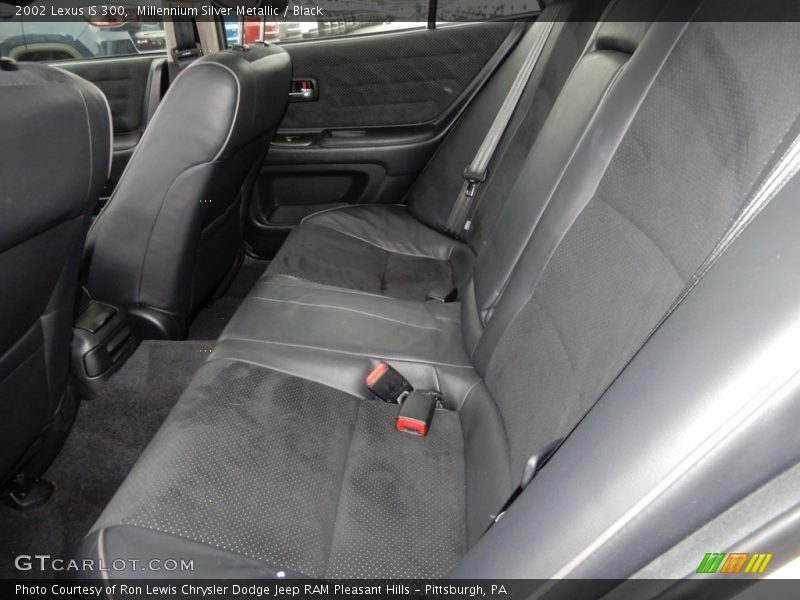 Millennium Silver Metallic / Black 2002 Lexus IS 300