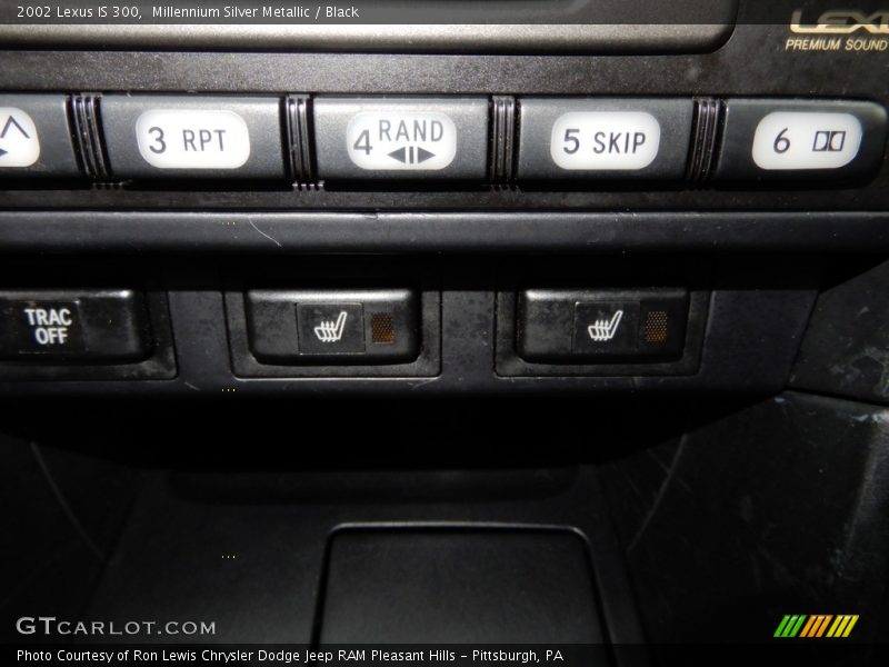Millennium Silver Metallic / Black 2002 Lexus IS 300