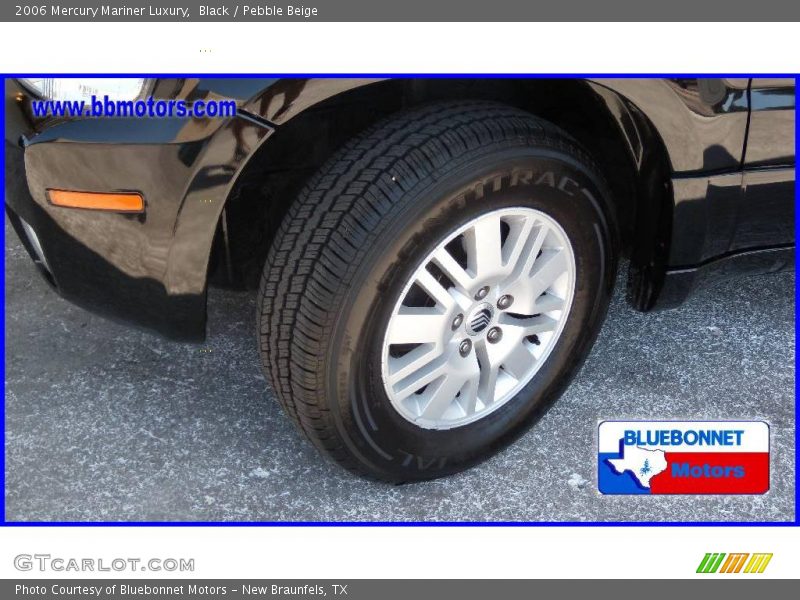 Black / Pebble Beige 2006 Mercury Mariner Luxury
