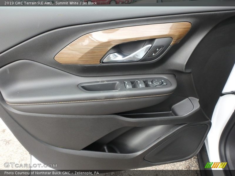 Summit White / Jet Black 2019 GMC Terrain SLE AWD