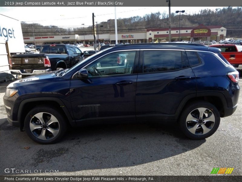 Jazz Blue Pearl / Black/Ski Gray 2019 Jeep Compass Latitude 4x4