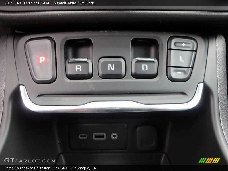 Summit White / Jet Black 2019 GMC Terrain SLE AWD