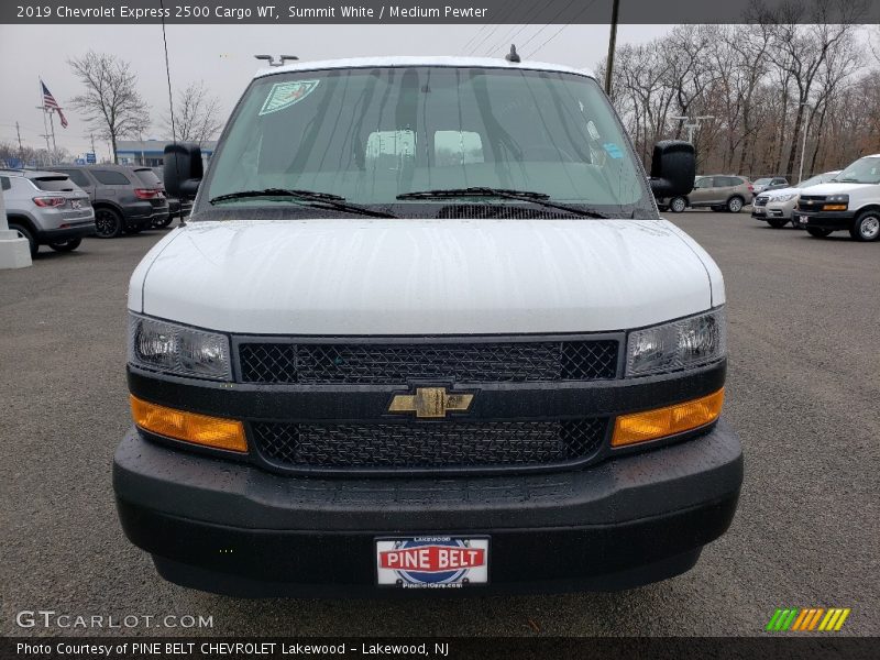 Summit White / Medium Pewter 2019 Chevrolet Express 2500 Cargo WT