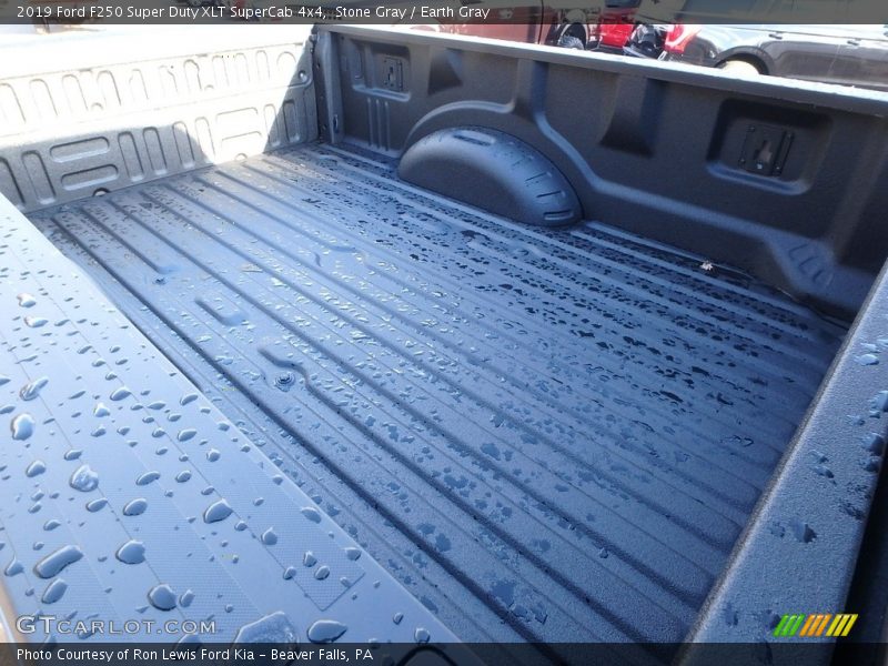 Stone Gray / Earth Gray 2019 Ford F250 Super Duty XLT SuperCab 4x4