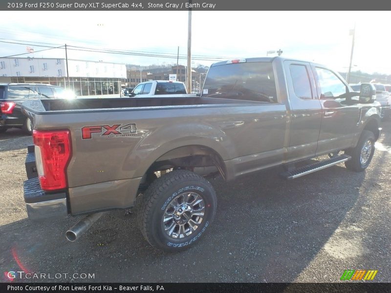 Stone Gray / Earth Gray 2019 Ford F250 Super Duty XLT SuperCab 4x4