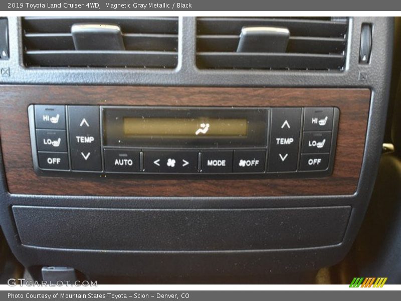Magnetic Gray Metallic / Black 2019 Toyota Land Cruiser 4WD