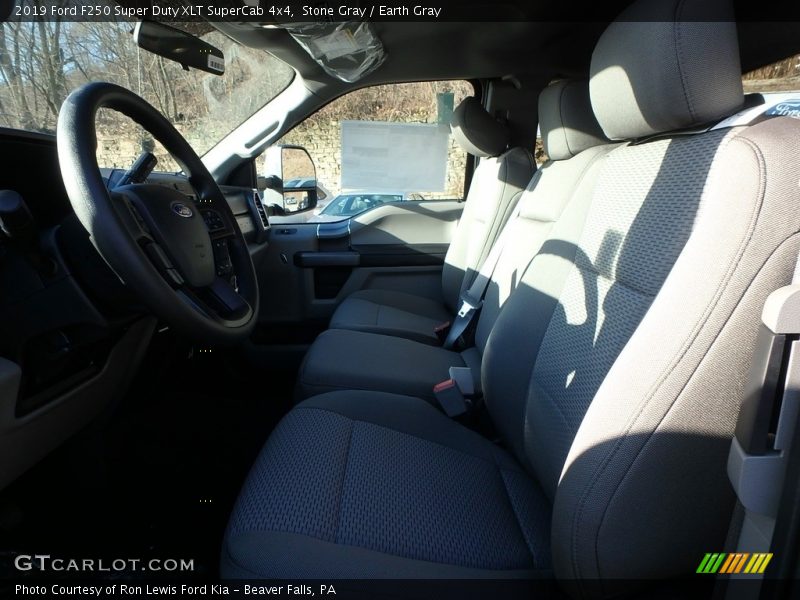 Stone Gray / Earth Gray 2019 Ford F250 Super Duty XLT SuperCab 4x4