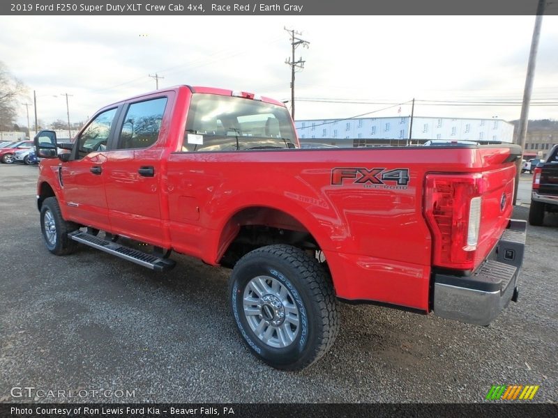 Race Red / Earth Gray 2019 Ford F250 Super Duty XLT Crew Cab 4x4