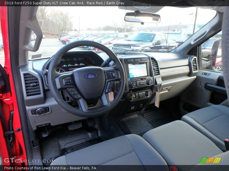  2019 F250 Super Duty XLT Crew Cab 4x4 Earth Gray Interior