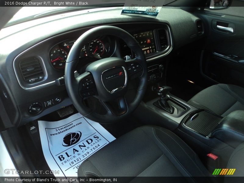 Bright White / Black 2016 Dodge Charger R/T