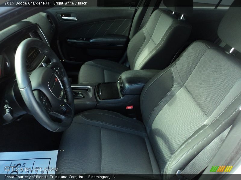Bright White / Black 2016 Dodge Charger R/T