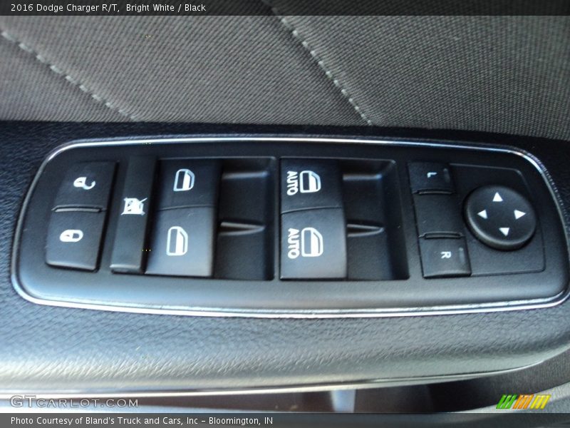 Bright White / Black 2016 Dodge Charger R/T