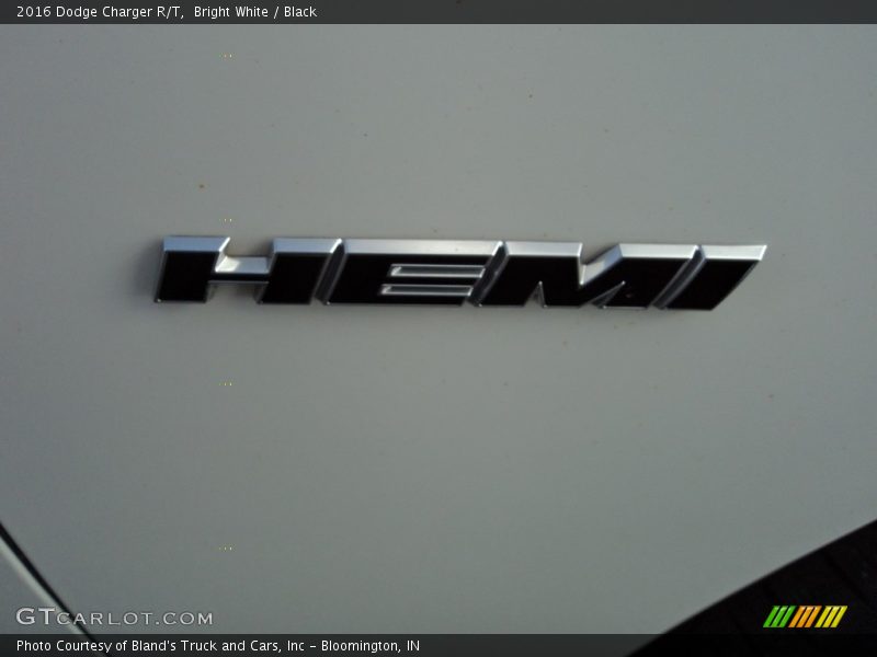 Bright White / Black 2016 Dodge Charger R/T