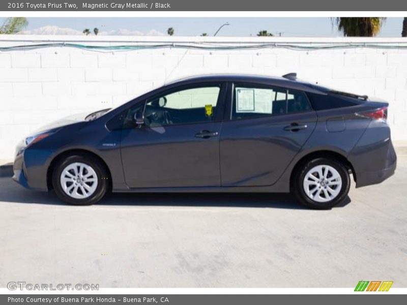 Magnetic Gray Metallic / Black 2016 Toyota Prius Two