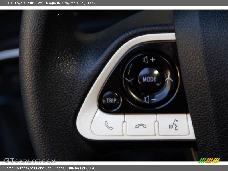 Magnetic Gray Metallic / Black 2016 Toyota Prius Two