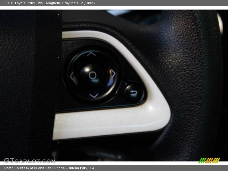Magnetic Gray Metallic / Black 2016 Toyota Prius Two