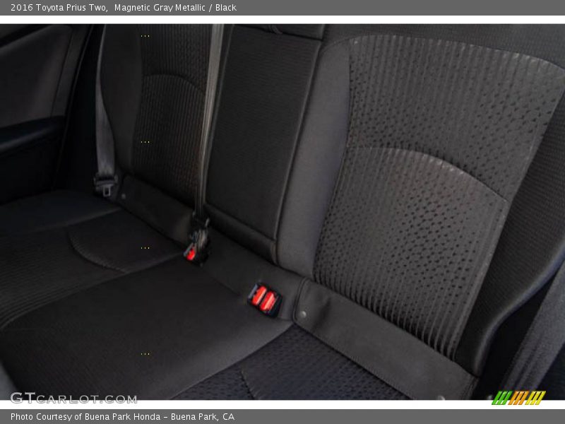 Magnetic Gray Metallic / Black 2016 Toyota Prius Two