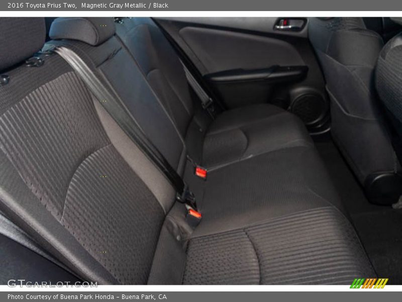 Magnetic Gray Metallic / Black 2016 Toyota Prius Two