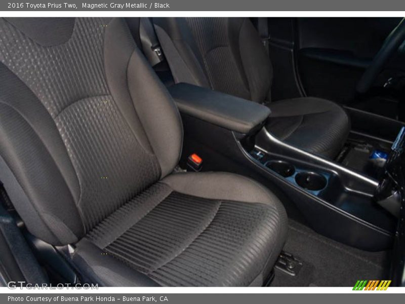 Magnetic Gray Metallic / Black 2016 Toyota Prius Two