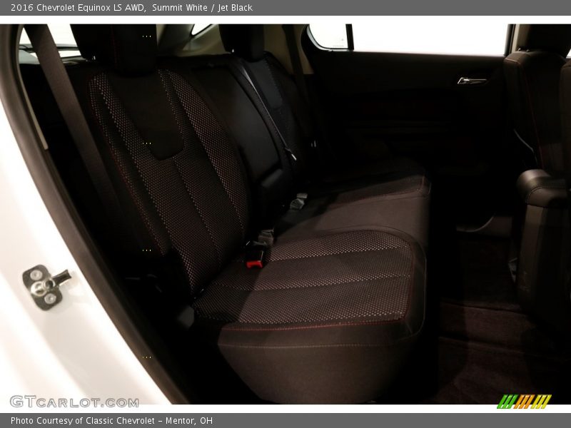 Summit White / Jet Black 2016 Chevrolet Equinox LS AWD