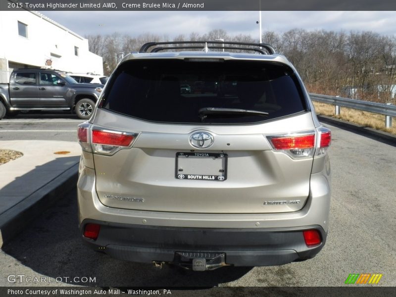 Creme Brulee Mica / Almond 2015 Toyota Highlander Limited AWD