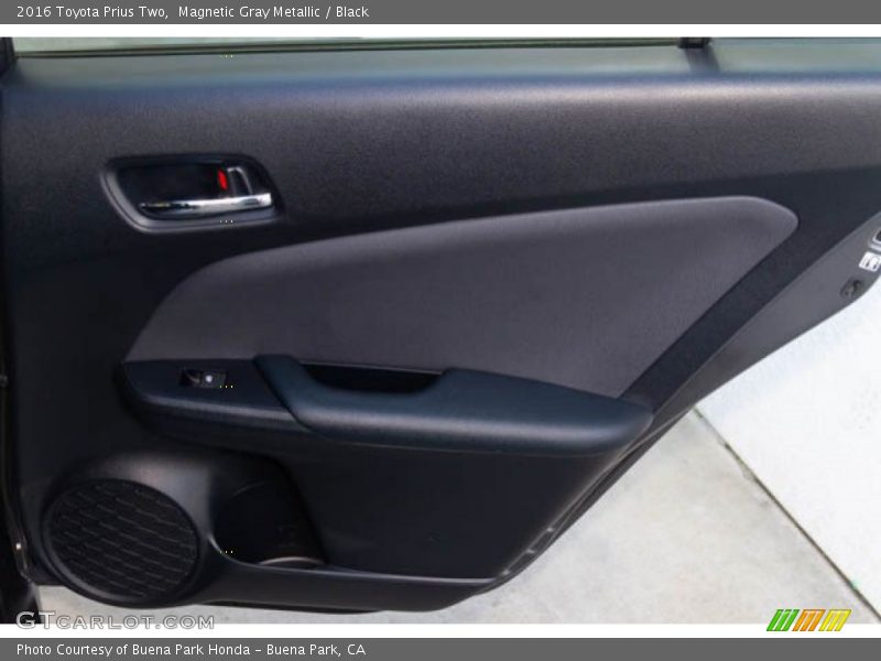 Magnetic Gray Metallic / Black 2016 Toyota Prius Two