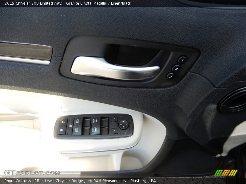 Granite Crystal Metallic / Linen/Black 2019 Chrysler 300 Limited AWD
