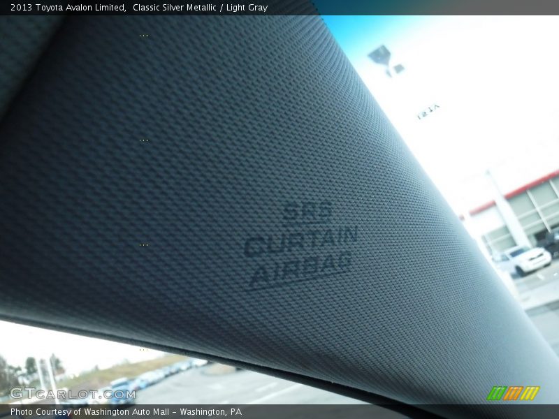 Classic Silver Metallic / Light Gray 2013 Toyota Avalon Limited