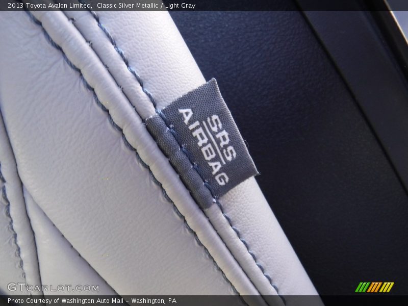 Classic Silver Metallic / Light Gray 2013 Toyota Avalon Limited