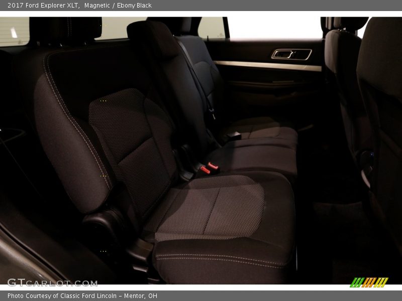 Magnetic / Ebony Black 2017 Ford Explorer XLT