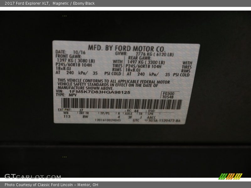 Magnetic / Ebony Black 2017 Ford Explorer XLT