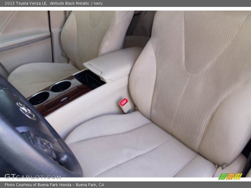 Attitude Black Metallic / Ivory 2013 Toyota Venza LE