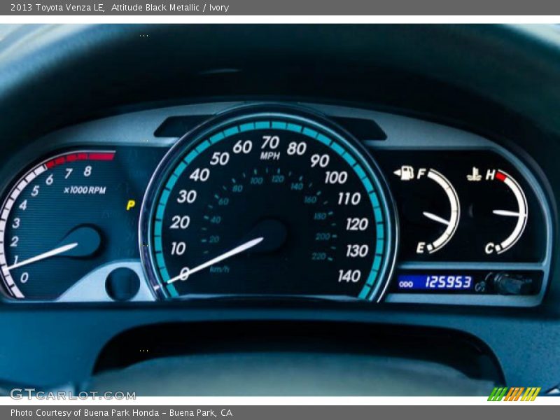 Attitude Black Metallic / Ivory 2013 Toyota Venza LE