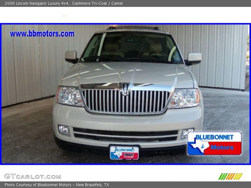 Cashmere Tri-Coat / Camel 2006 Lincoln Navigator Luxury 4x4