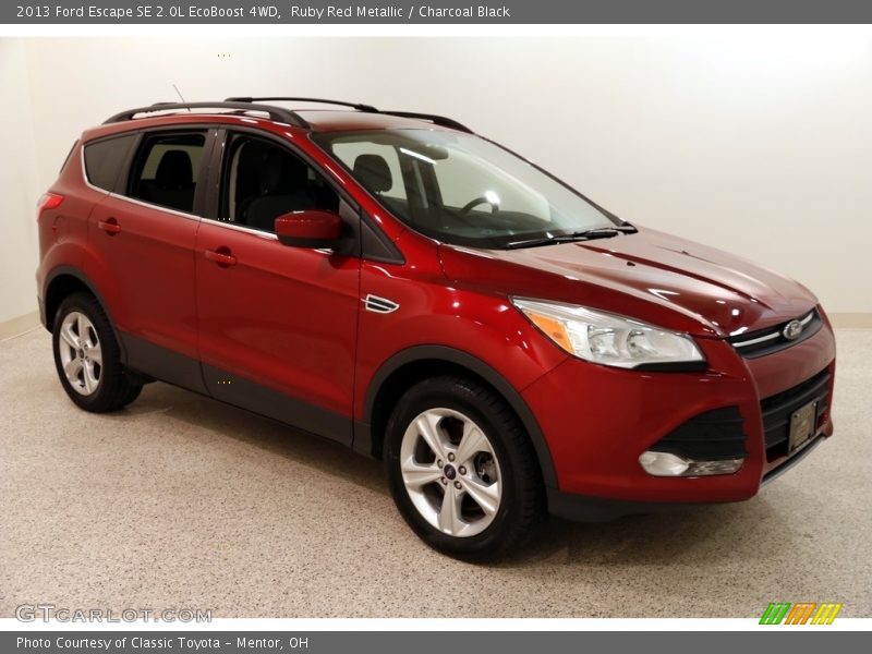 Ruby Red Metallic / Charcoal Black 2013 Ford Escape SE 2.0L EcoBoost 4WD