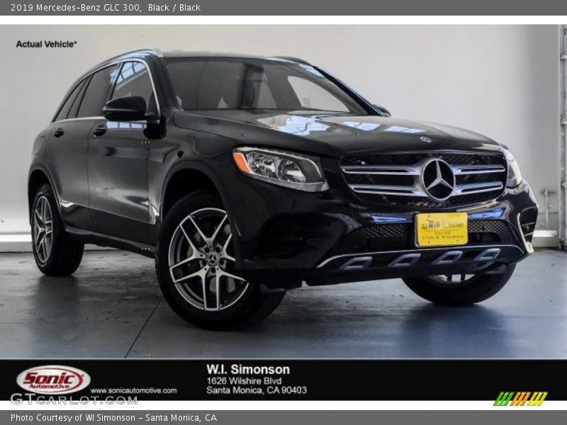 Black / Black 2019 Mercedes-Benz GLC 300