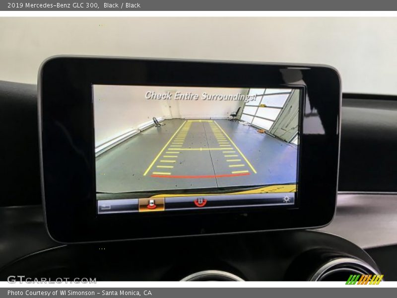Black / Black 2019 Mercedes-Benz GLC 300