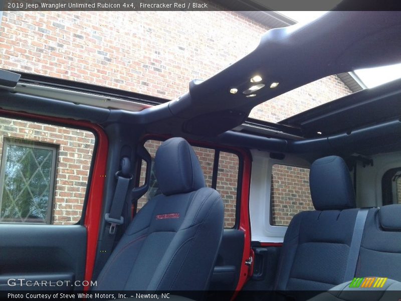 Firecracker Red / Black 2019 Jeep Wrangler Unlimited Rubicon 4x4