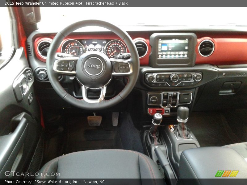 Firecracker Red / Black 2019 Jeep Wrangler Unlimited Rubicon 4x4