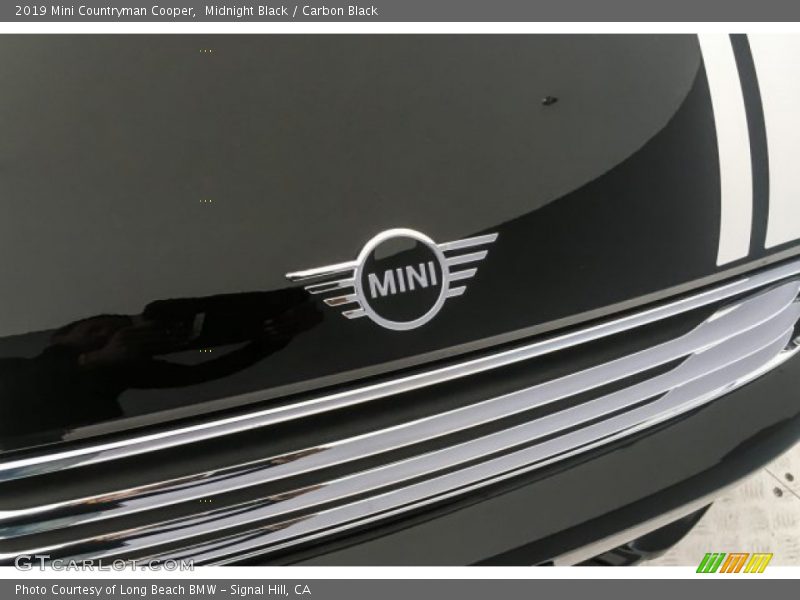 Midnight Black / Carbon Black 2019 Mini Countryman Cooper
