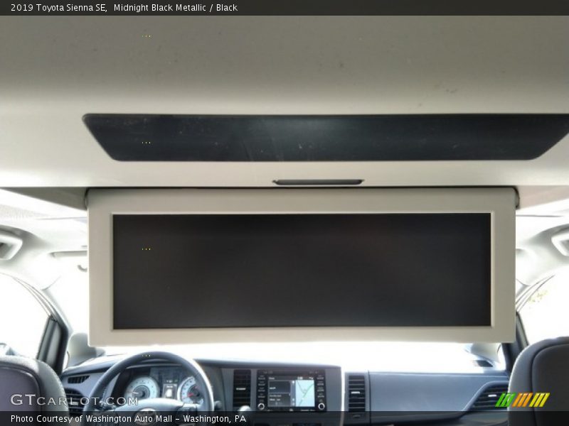 Midnight Black Metallic / Black 2019 Toyota Sienna SE