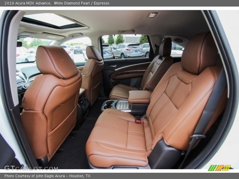 White Diamond Pearl / Espresso 2019 Acura MDX Advance
