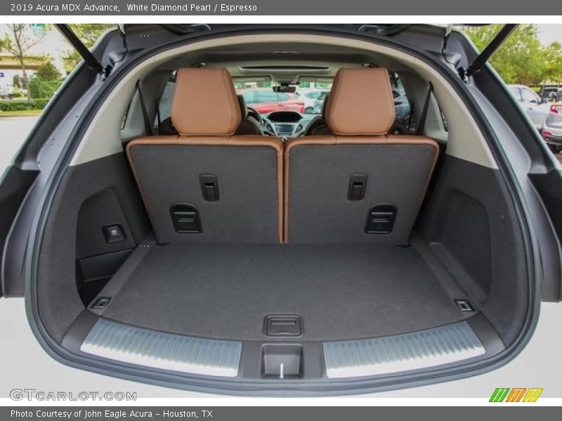 White Diamond Pearl / Espresso 2019 Acura MDX Advance