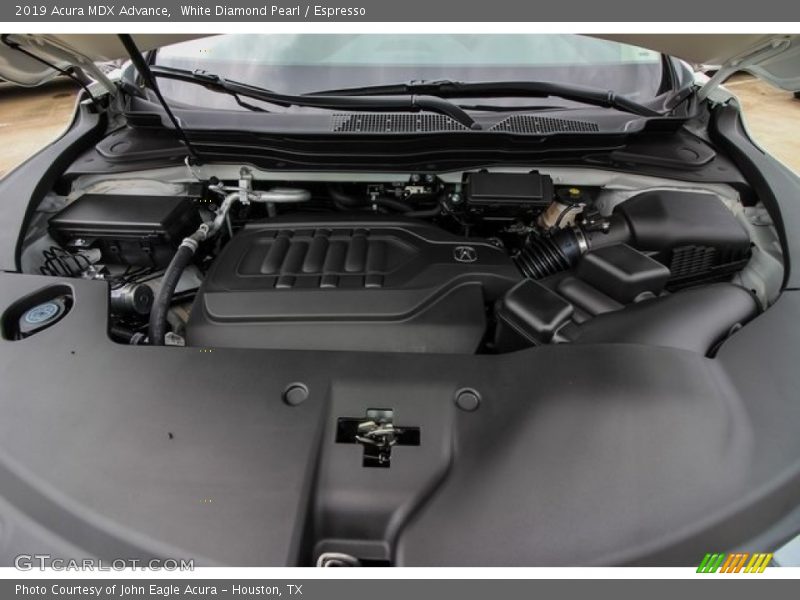 White Diamond Pearl / Espresso 2019 Acura MDX Advance
