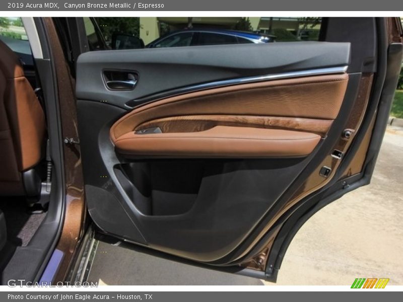 Canyon Bronze Metallic / Espresso 2019 Acura MDX