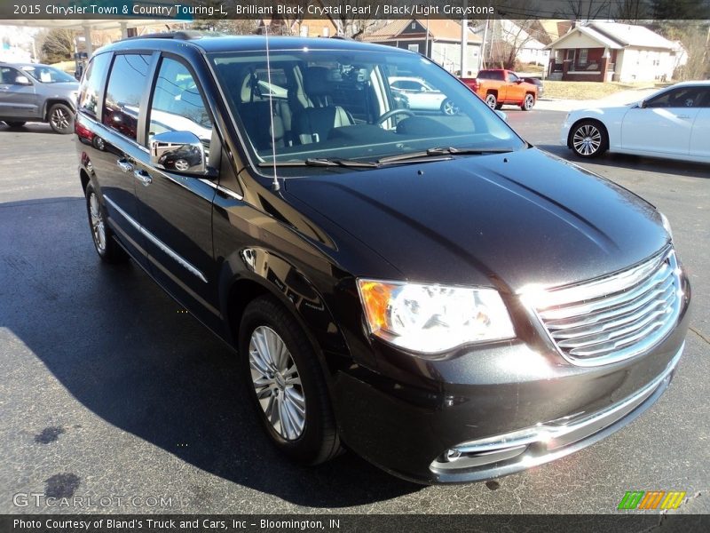 Brilliant Black Crystal Pearl / Black/Light Graystone 2015 Chrysler Town & Country Touring-L