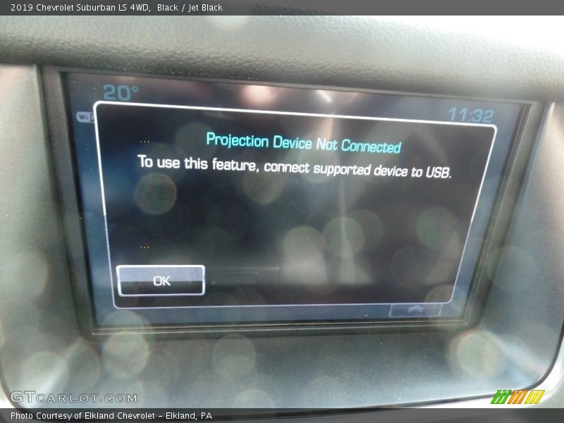 Black / Jet Black 2019 Chevrolet Suburban LS 4WD